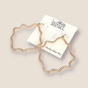 NEW Badgley Mischka Gold Rhinestone Pave Large Wavy Geometric Hoop Earrings 90s